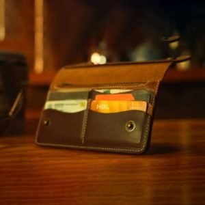 Aero_adventurers_holdall_leather_wallet