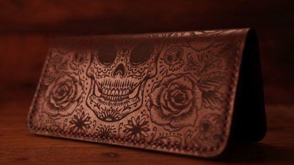 Infinity_etched_leather_silhoutte_wallet